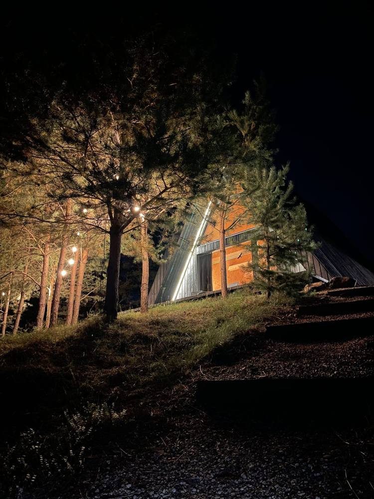 DOYOU PLACE A-frame cabin